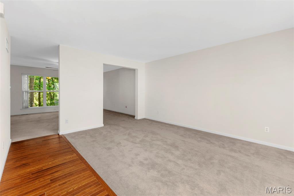 3022 Timber View Drive Property Photo 5