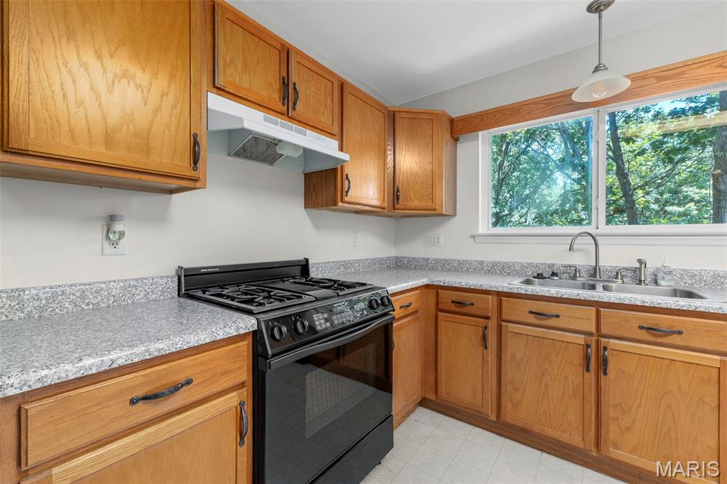 3022 Timber View Drive Property Photo 14