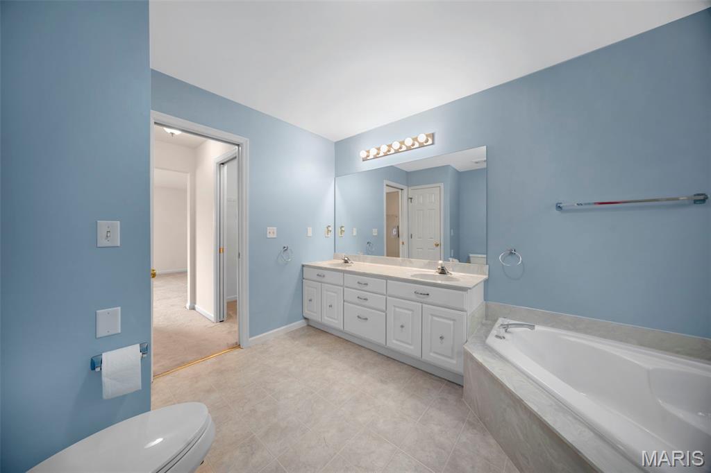 3022 Timber View Drive Property Photo 24