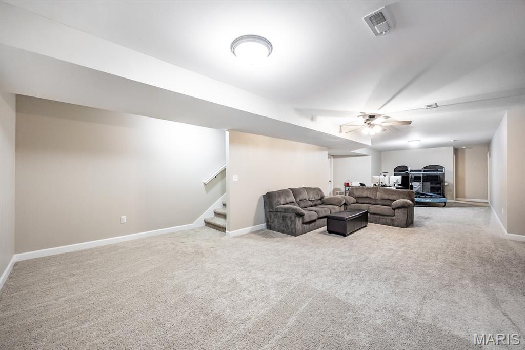 512 Glendale Drive Property Photo 8