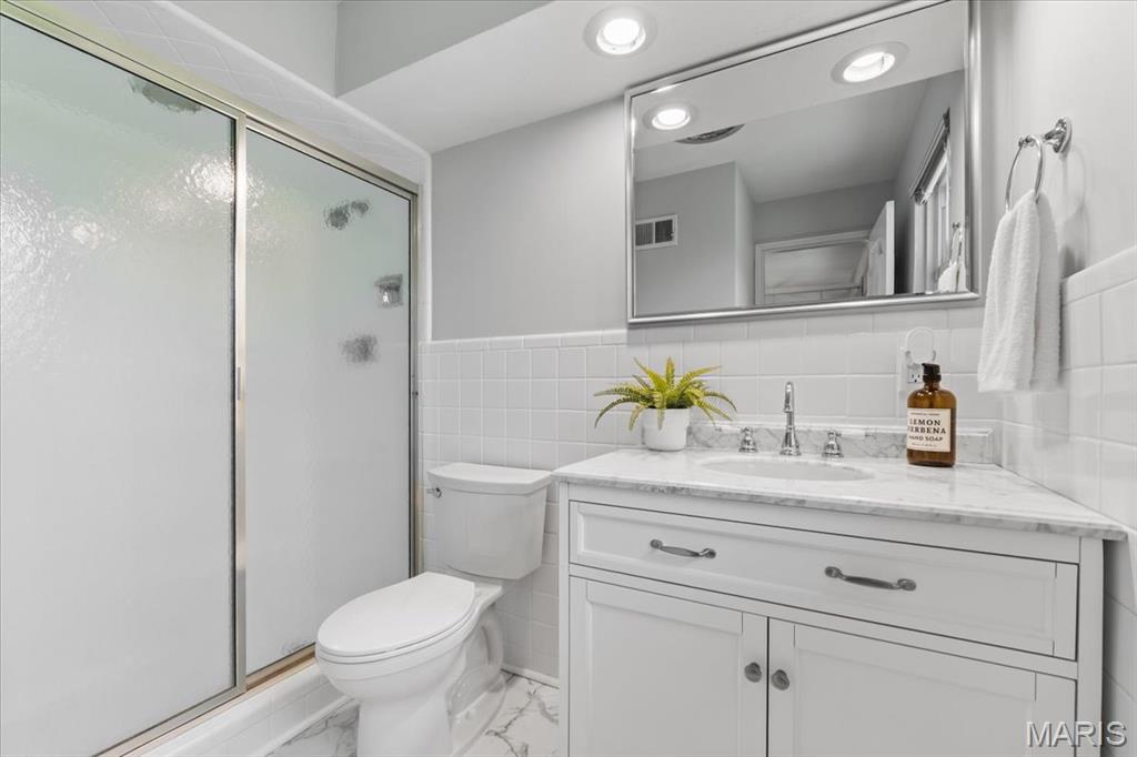 2 Ridgegate Drive Property Photo 20