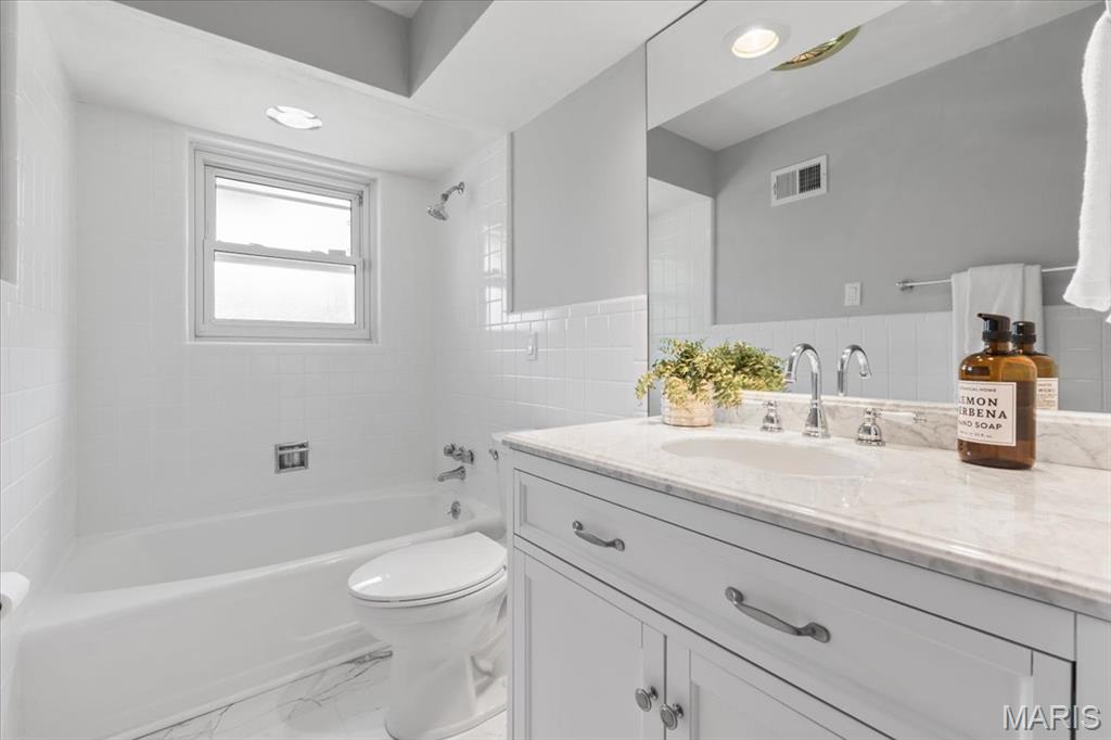 2 Ridgegate Drive Property Photo 23