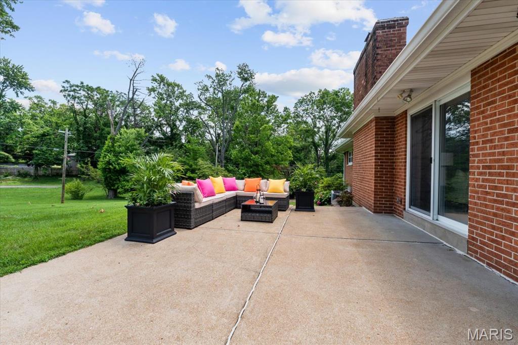 2 Ridgegate Drive Property Photo 36