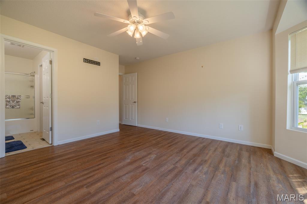 20237 Oak Ridge Property Photo 13