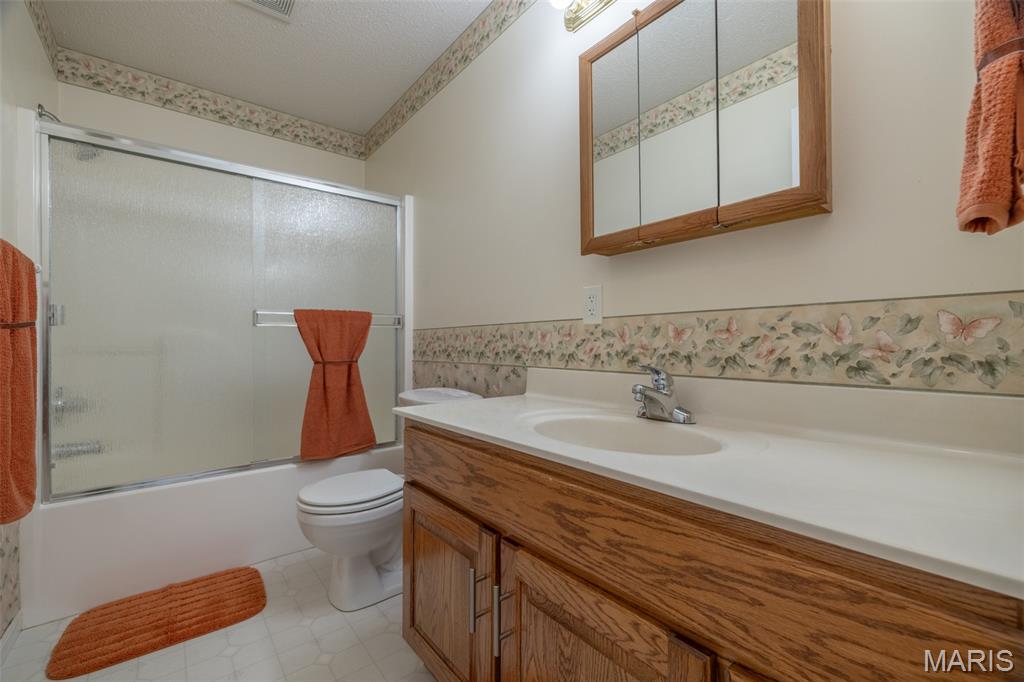 20237 Oak Ridge Property Photo 18