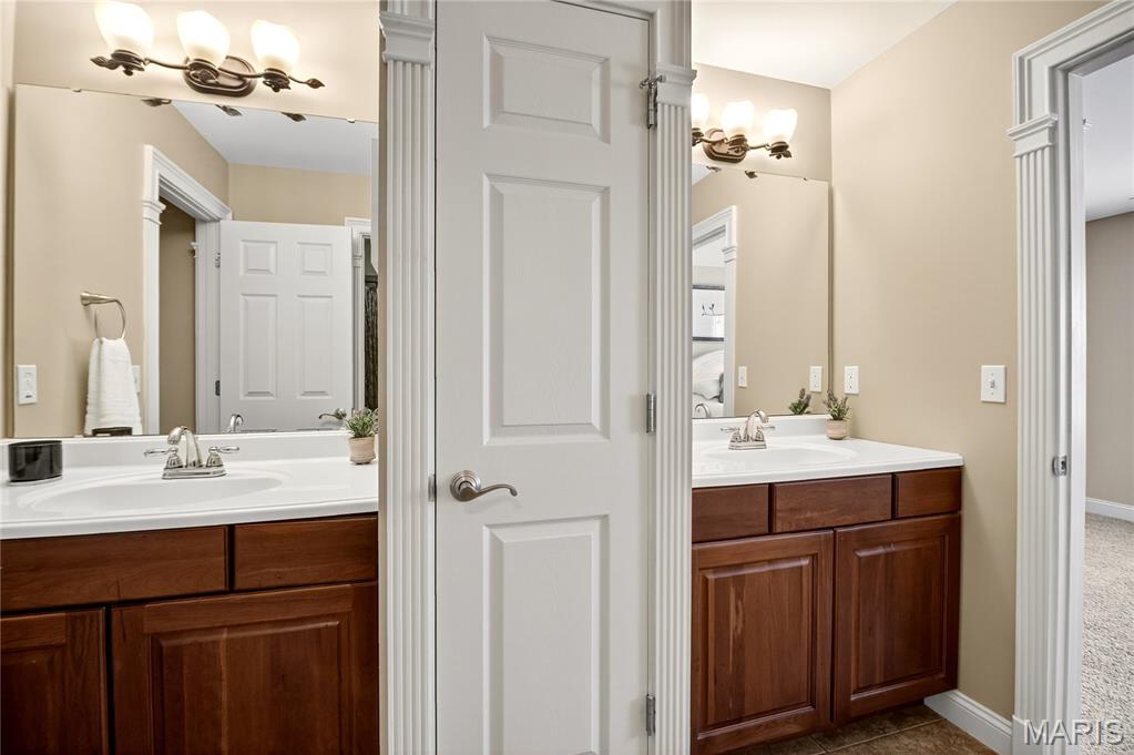 2657 Forest Glen Drive Property Photo 41