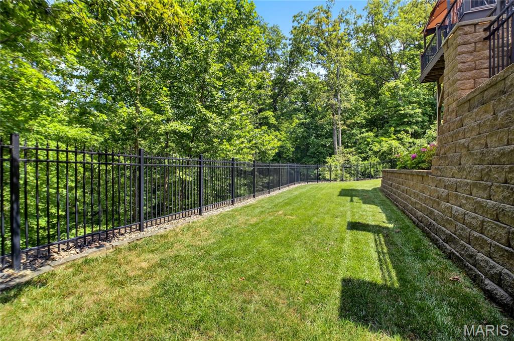 2657 Forest Glen Drive Property Photo 49