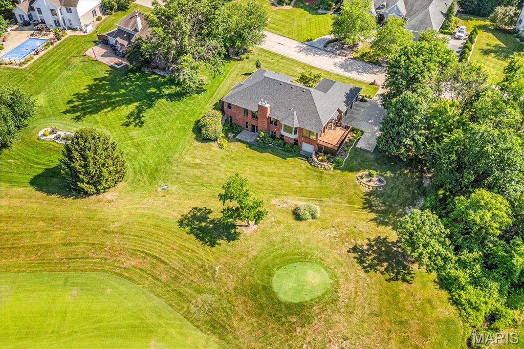 1609 10th Fairway Drive Property Photo 4