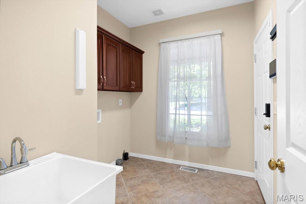 1609 10th Fairway Drive Property Photo 27