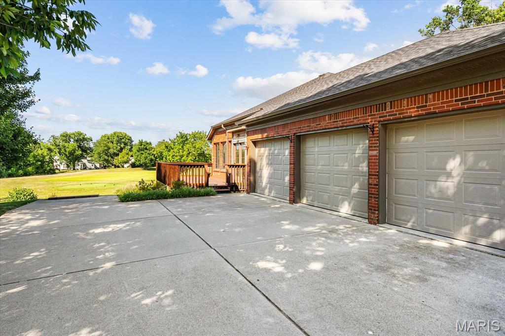 1609 10th Fairway Drive Property Photo 49