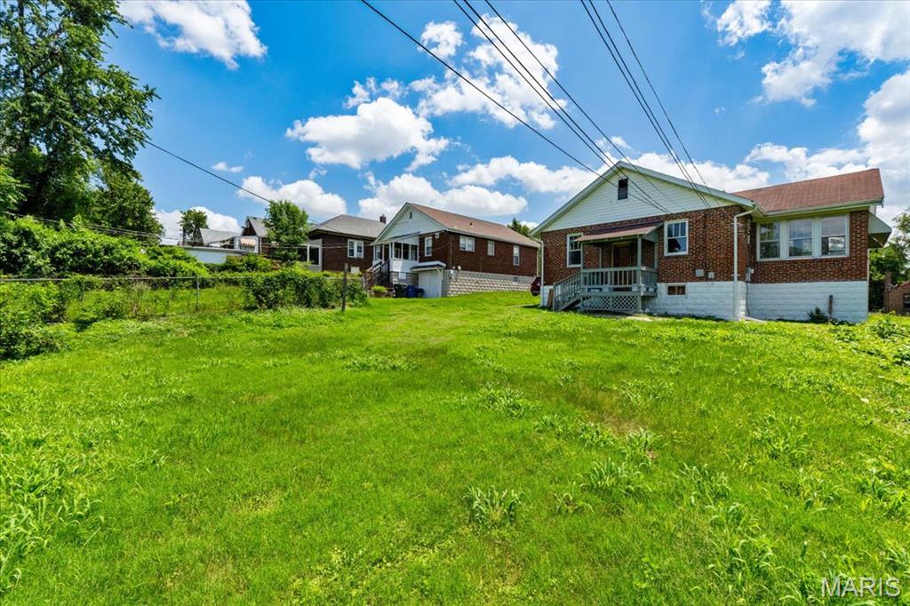 3807 Lawler Drive Property Photo 29