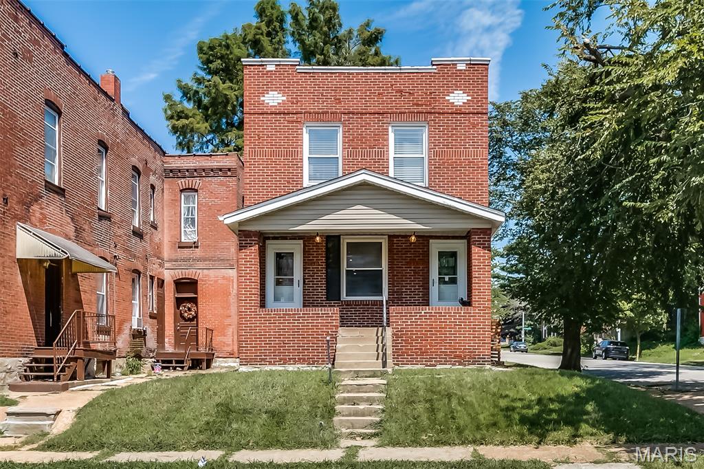 3201 Dakota Street Property Photo 1