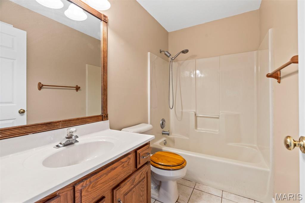134 N Kings Road Property Photo 9