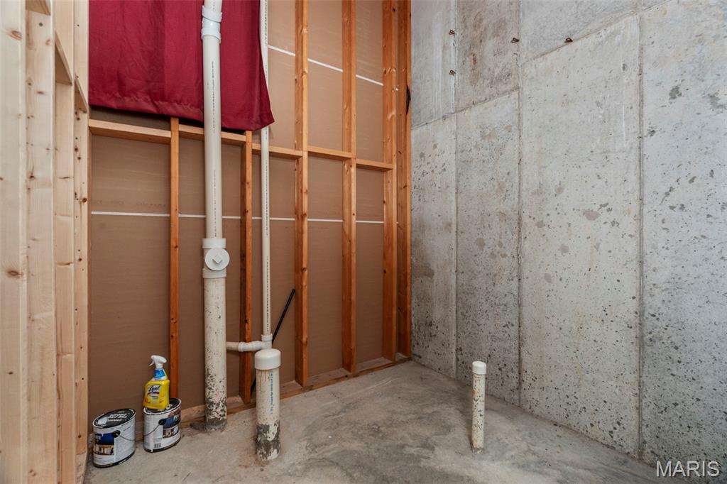 134 N Kings Road Property Photo 37