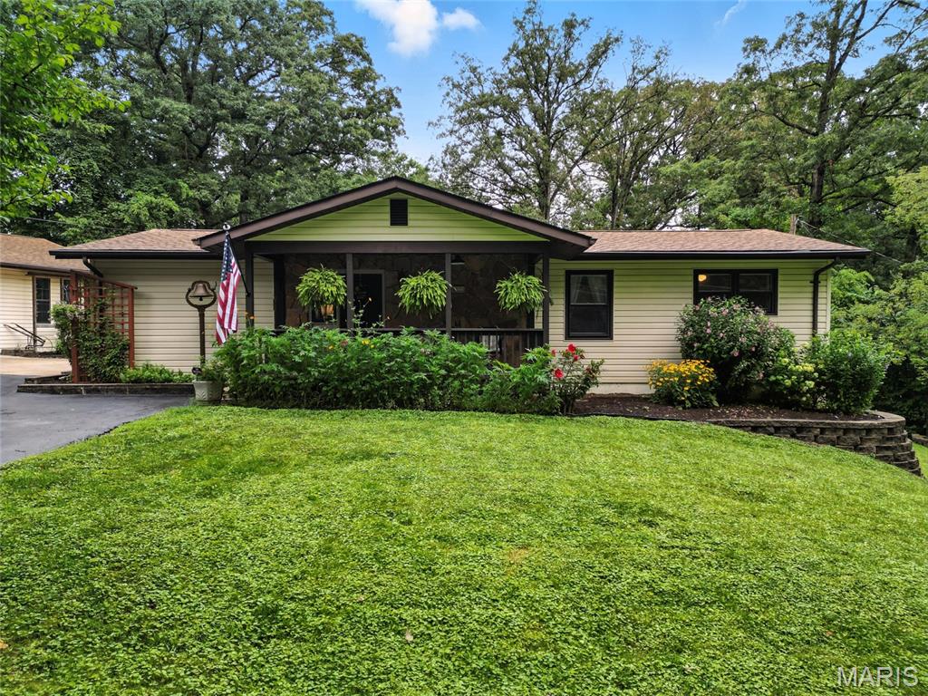 2617 Forest Lane Property Photo