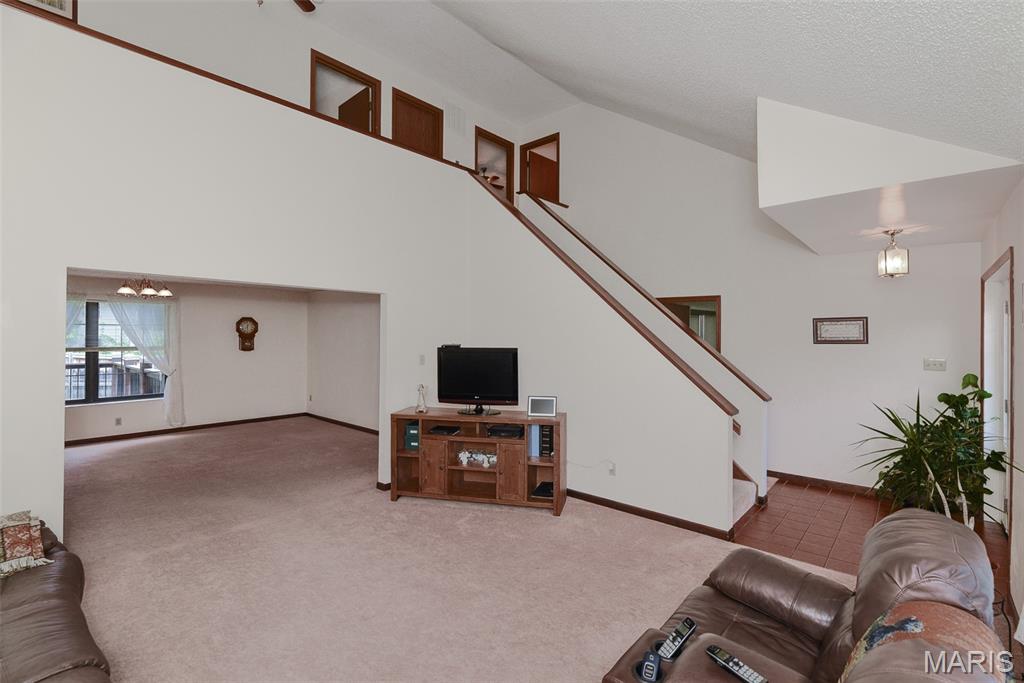 4609 Parrot Court Property Photo 3