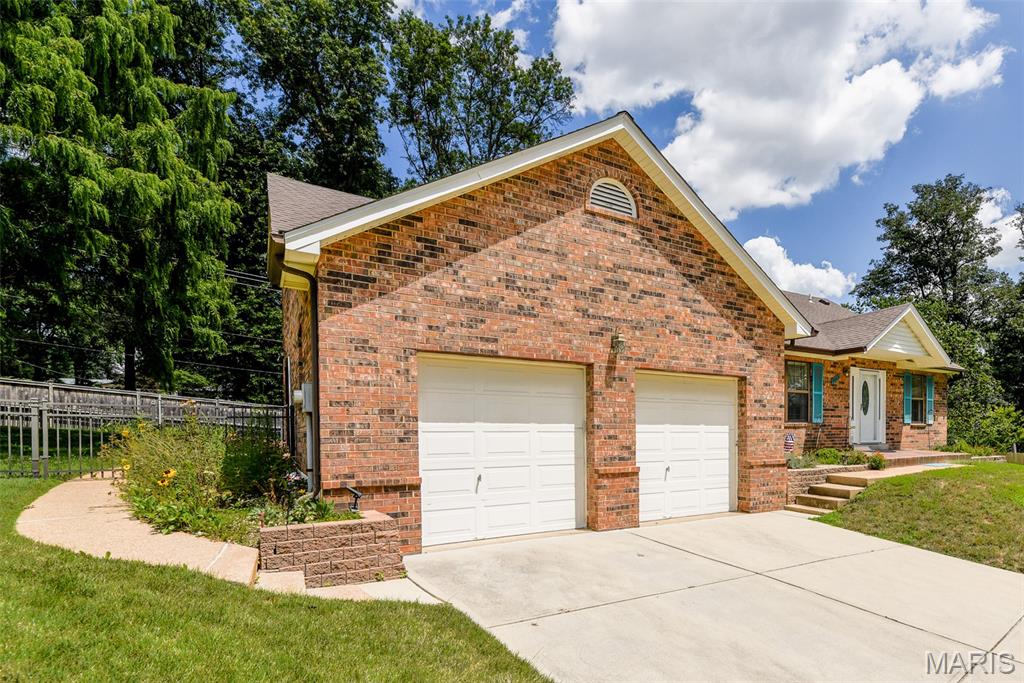 4609 Parrot Court Property Photo 8