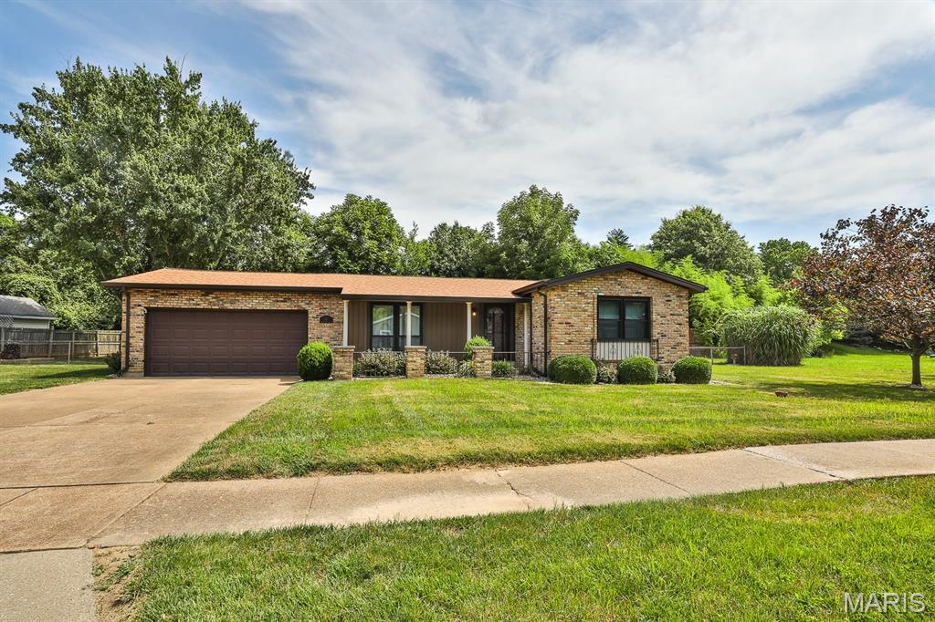 747 Becalyn Drive Property Photo 1