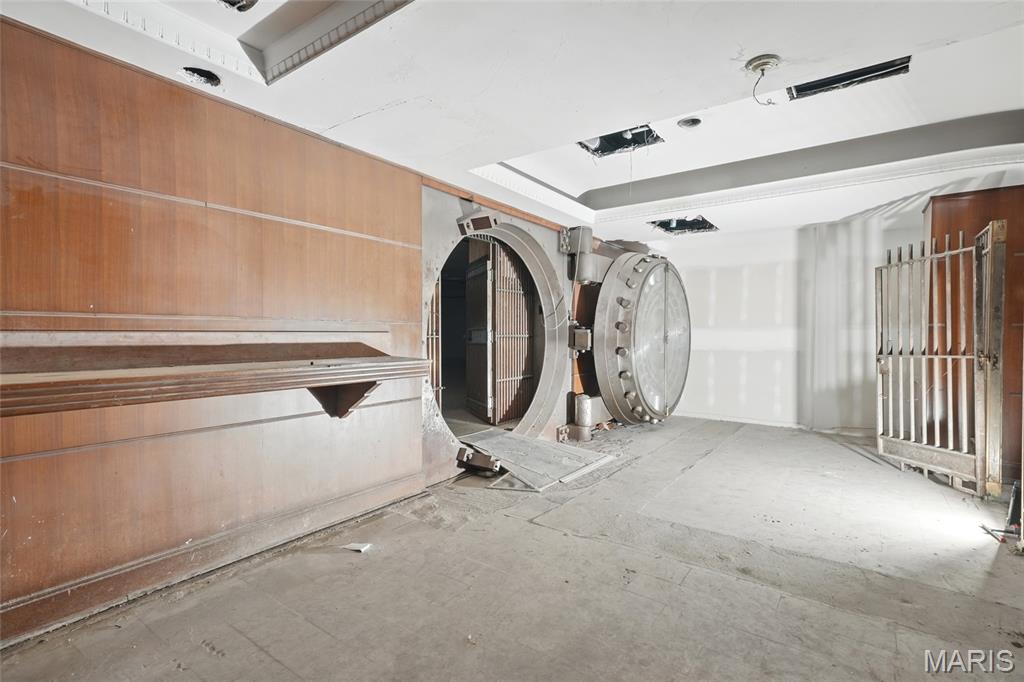 304 N Broadway A Property Photo 2