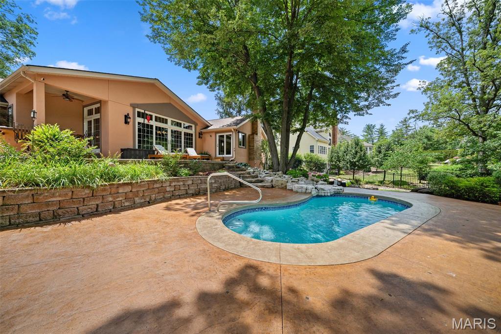 11 Roseberry Topping Court Property Photo 5