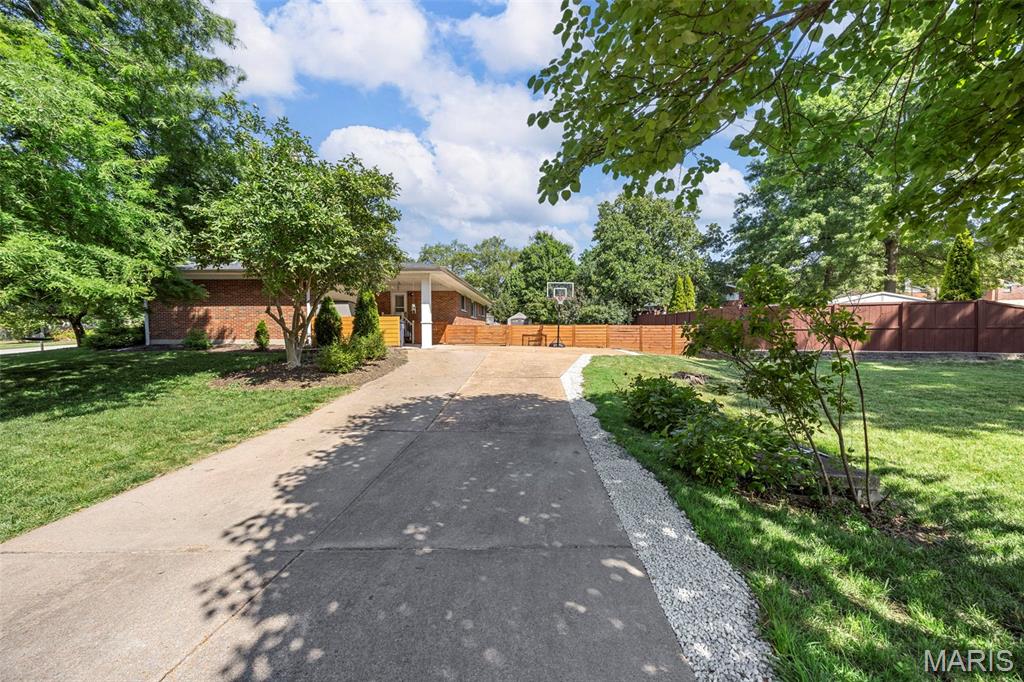 8840 Glenwood Drive Property Photo 42