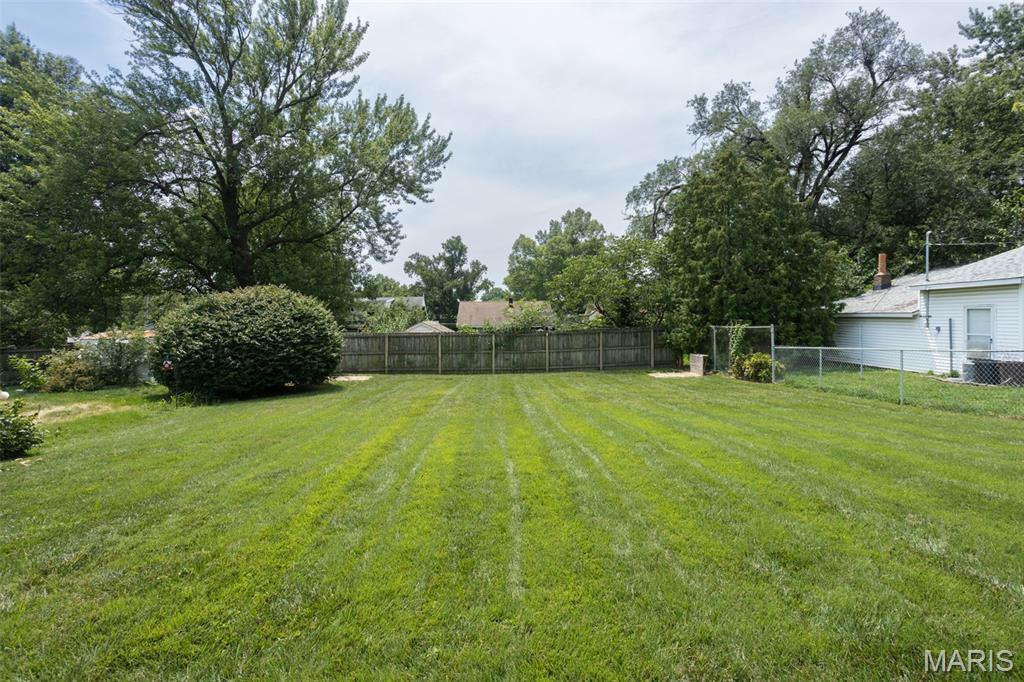 9012 Windom Avenue Property Photo 30