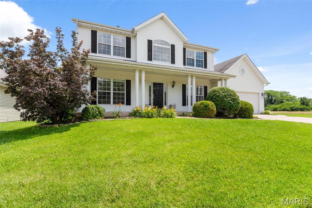 1532 Oakland Hills Drive Property Photo 3