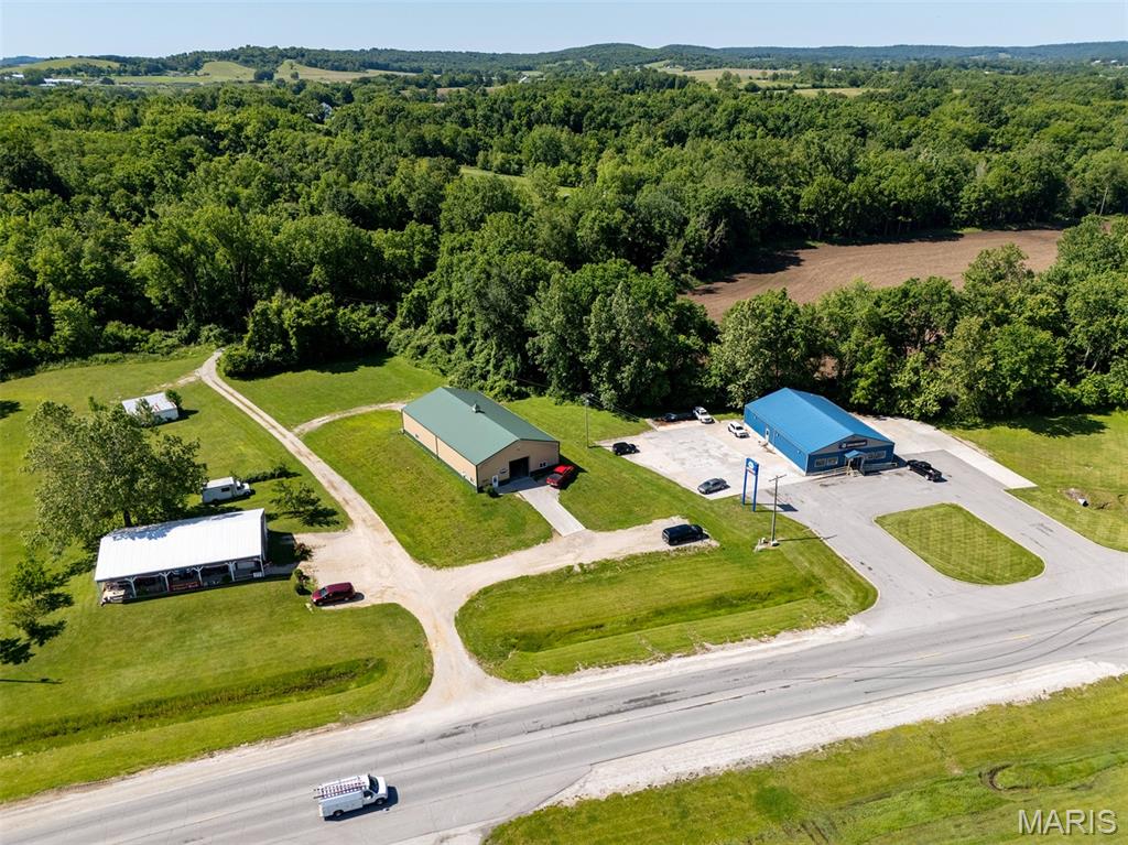960 Highway B Property Photo 22