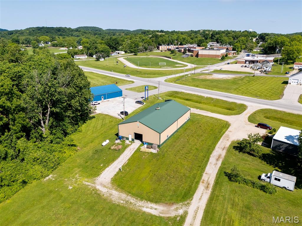 960 Highway B Property Photo 29
