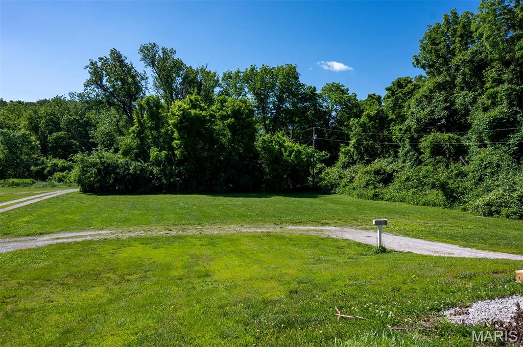 960 Highway B Property Photo 30