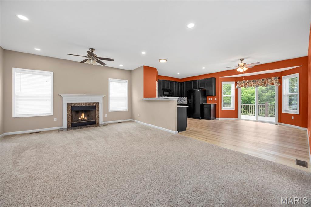 4024 Riverdell Drive Property Photo 11