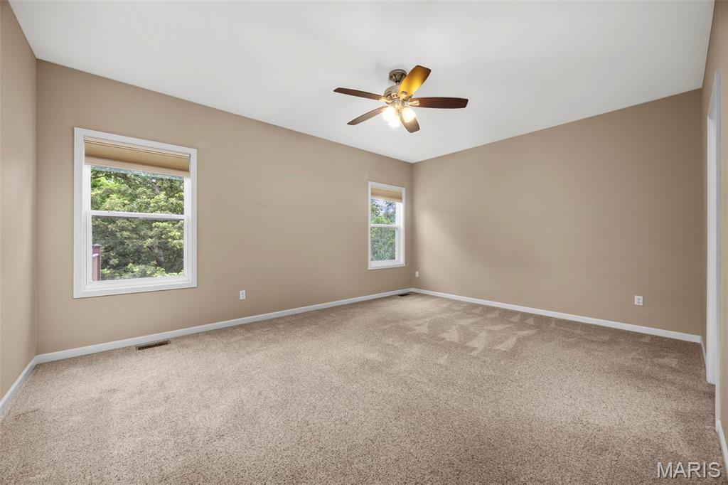 4024 Riverdell Drive Property Photo 21