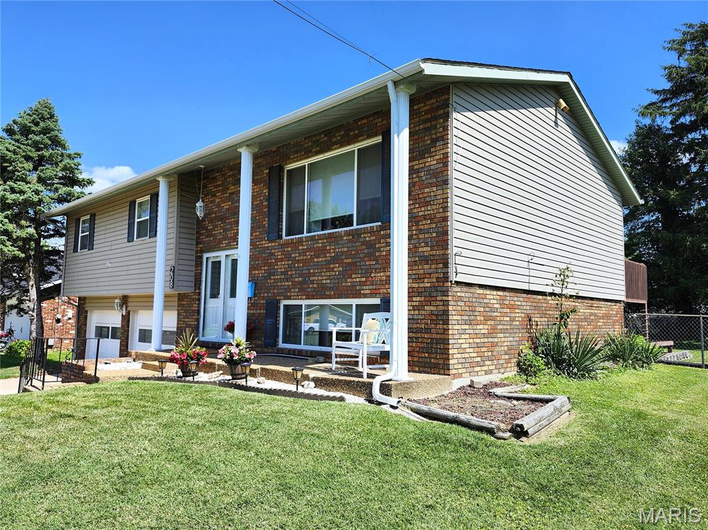 208 Rosemary Drive Property Photo 3