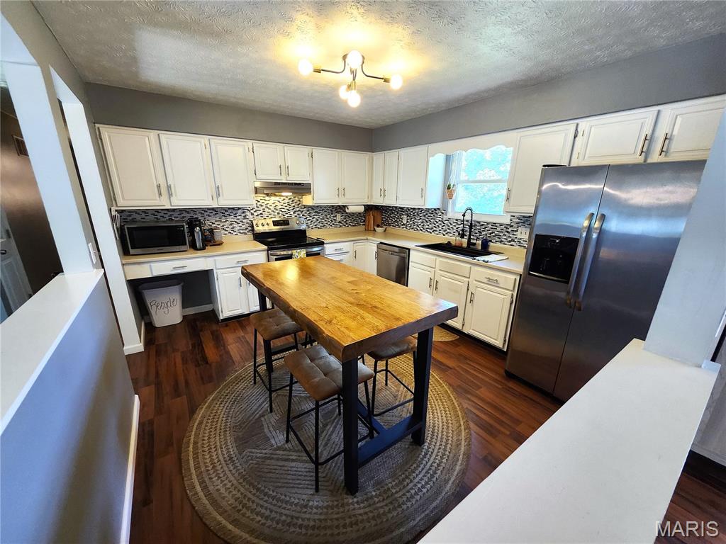 208 Rosemary Drive Property Photo 22