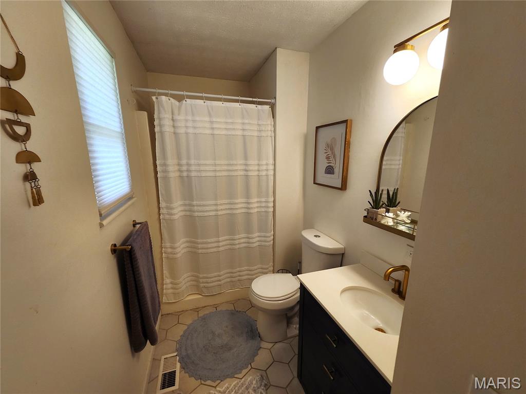 208 Rosemary Drive Property Photo 30