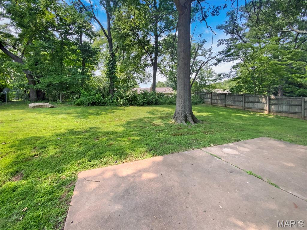 887 Totem Woods Court Property Photo 10