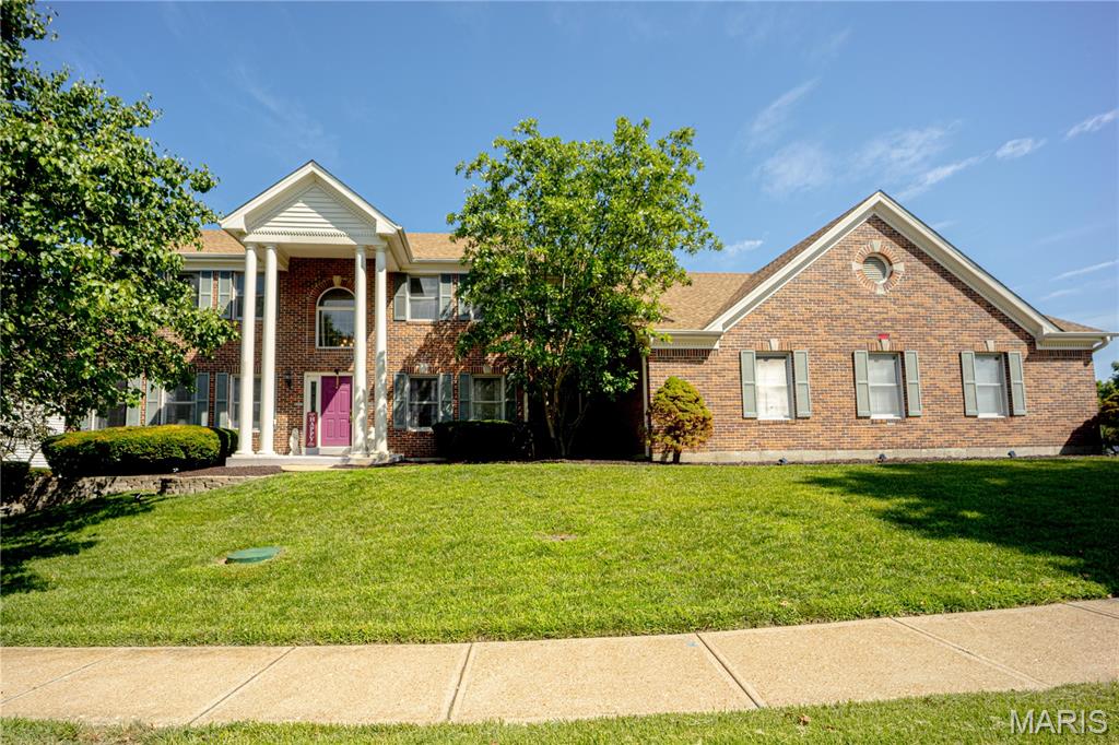 2259 Sycamore Drive Property Photo 2