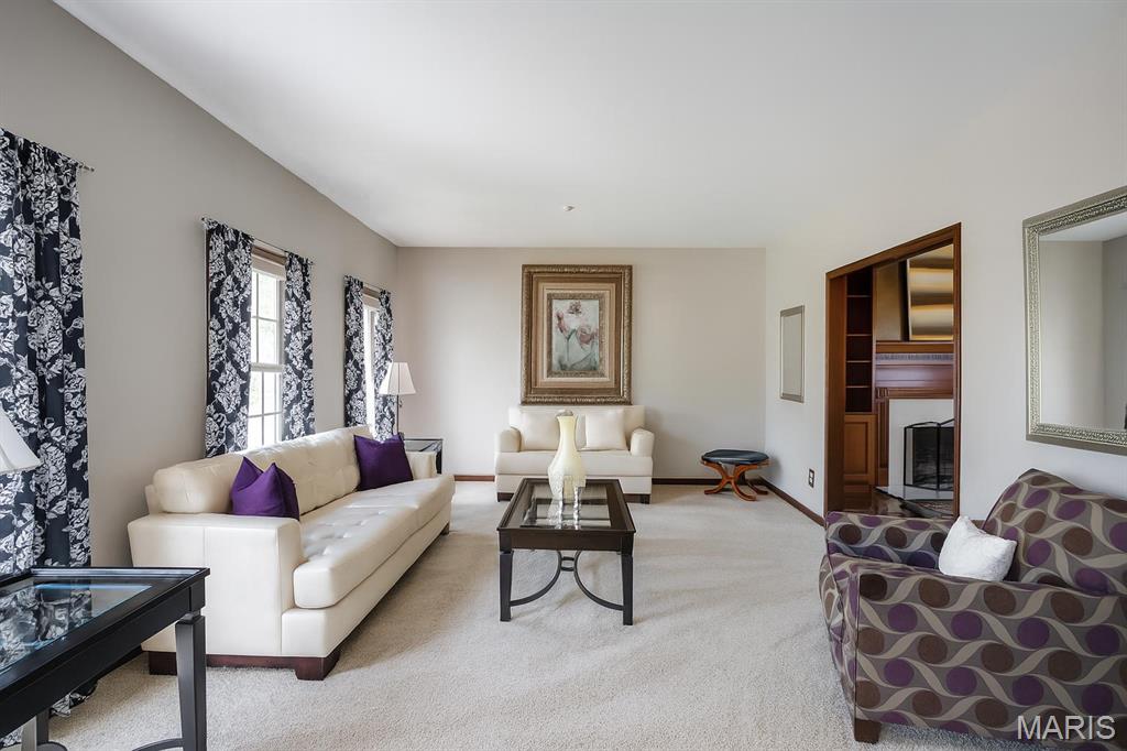 2259 Sycamore Drive Property Photo 6