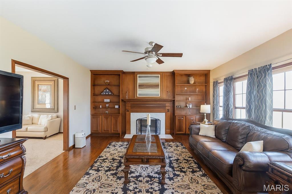 2259 Sycamore Drive Property Photo 8