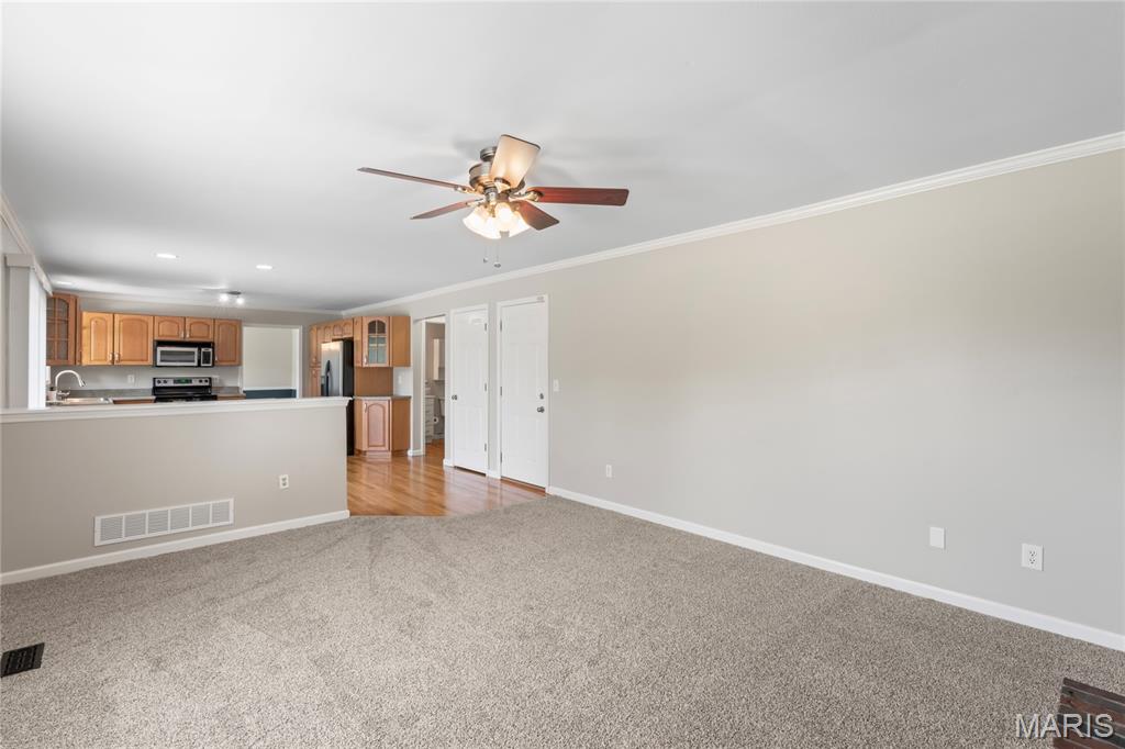 6029 Terri Lynn Drive Property Photo 24