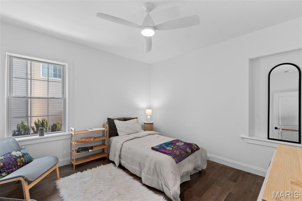 1024 N Taylor Avenue Property Photo 13