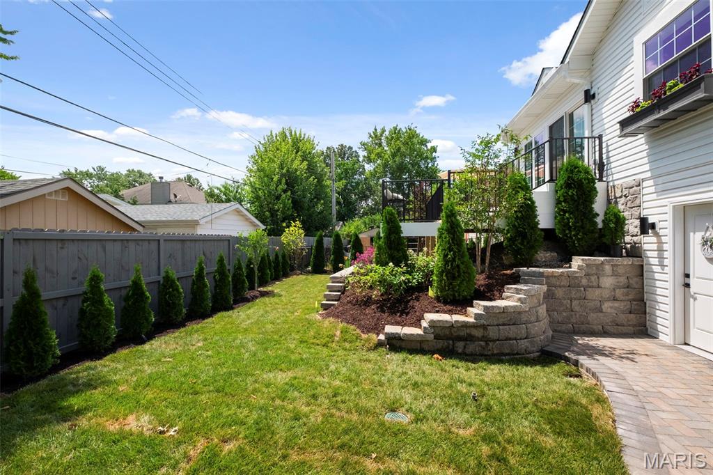 1024 N Taylor Avenue Property Photo 21