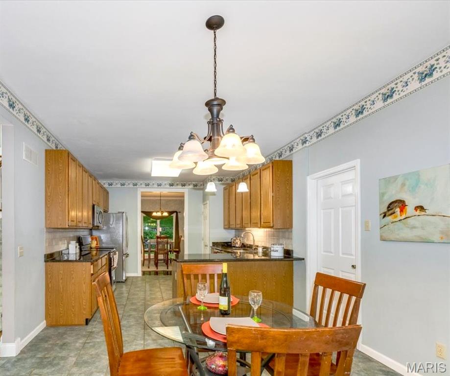 19049 Bear Trail Road Property Photo 15