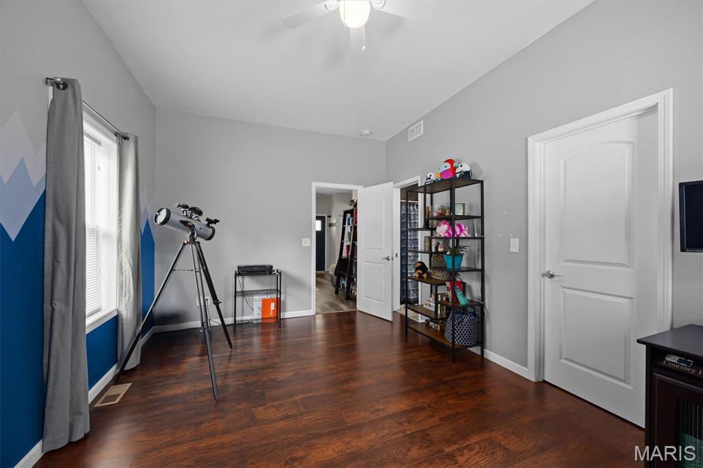 626 W Main Street Property Photo 6