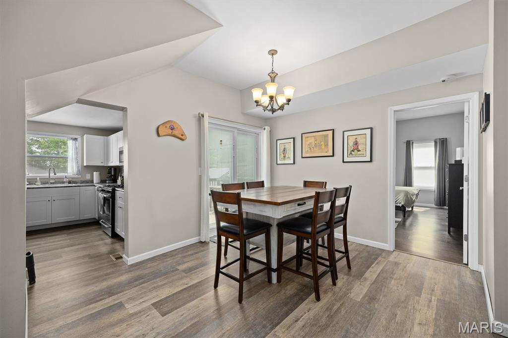 626 W Main Street Property Photo 10