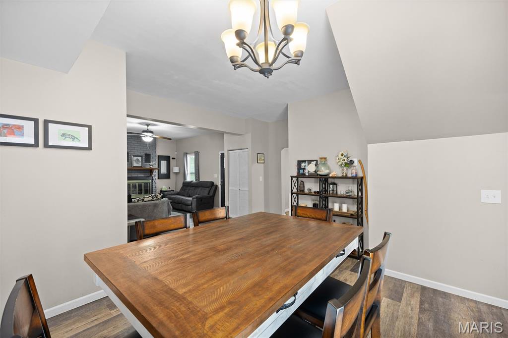 626 W Main Street Property Photo 11