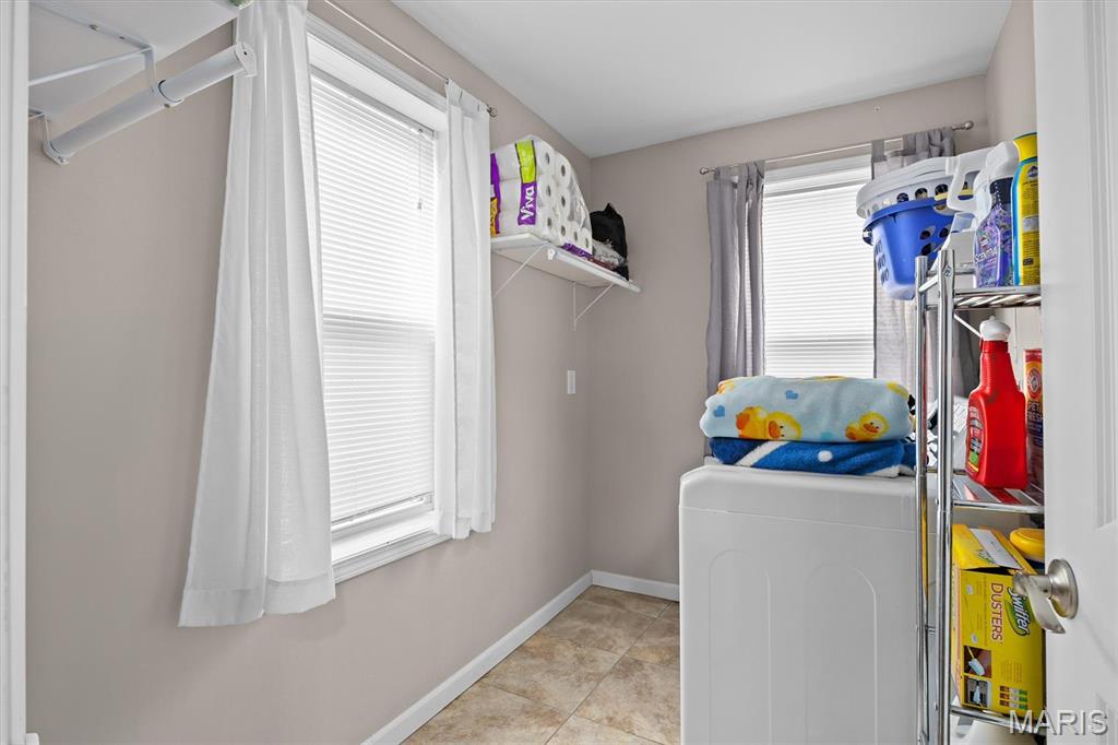 626 W Main Street Property Photo 18