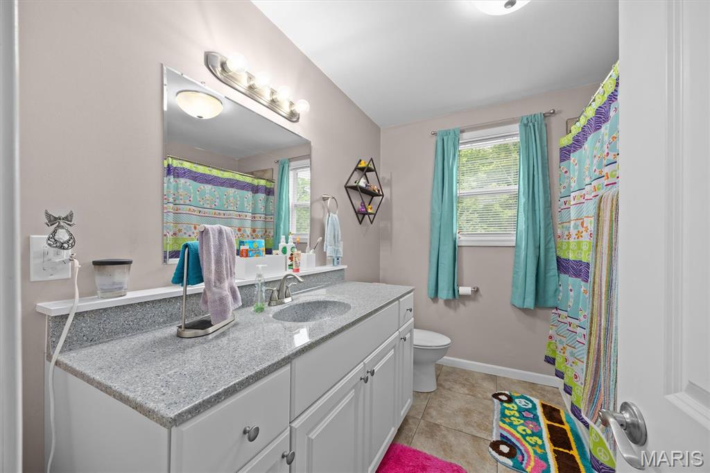 626 W Main Street Property Photo 19