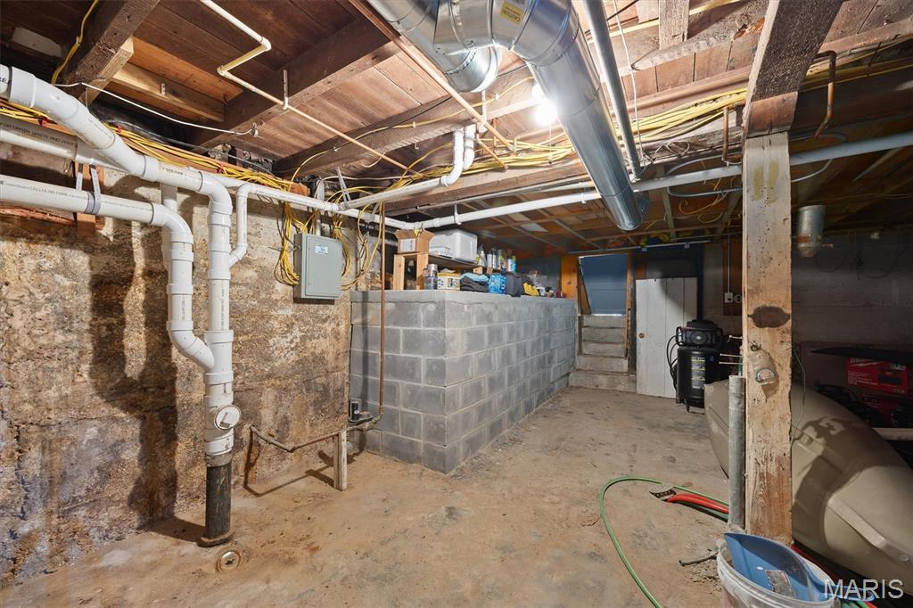 626 W Main Street Property Photo 26