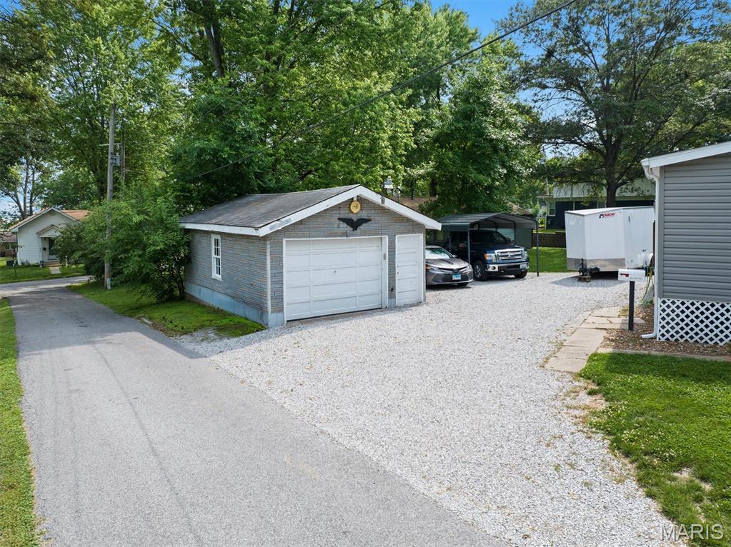 626 W Main Street Property Photo 29